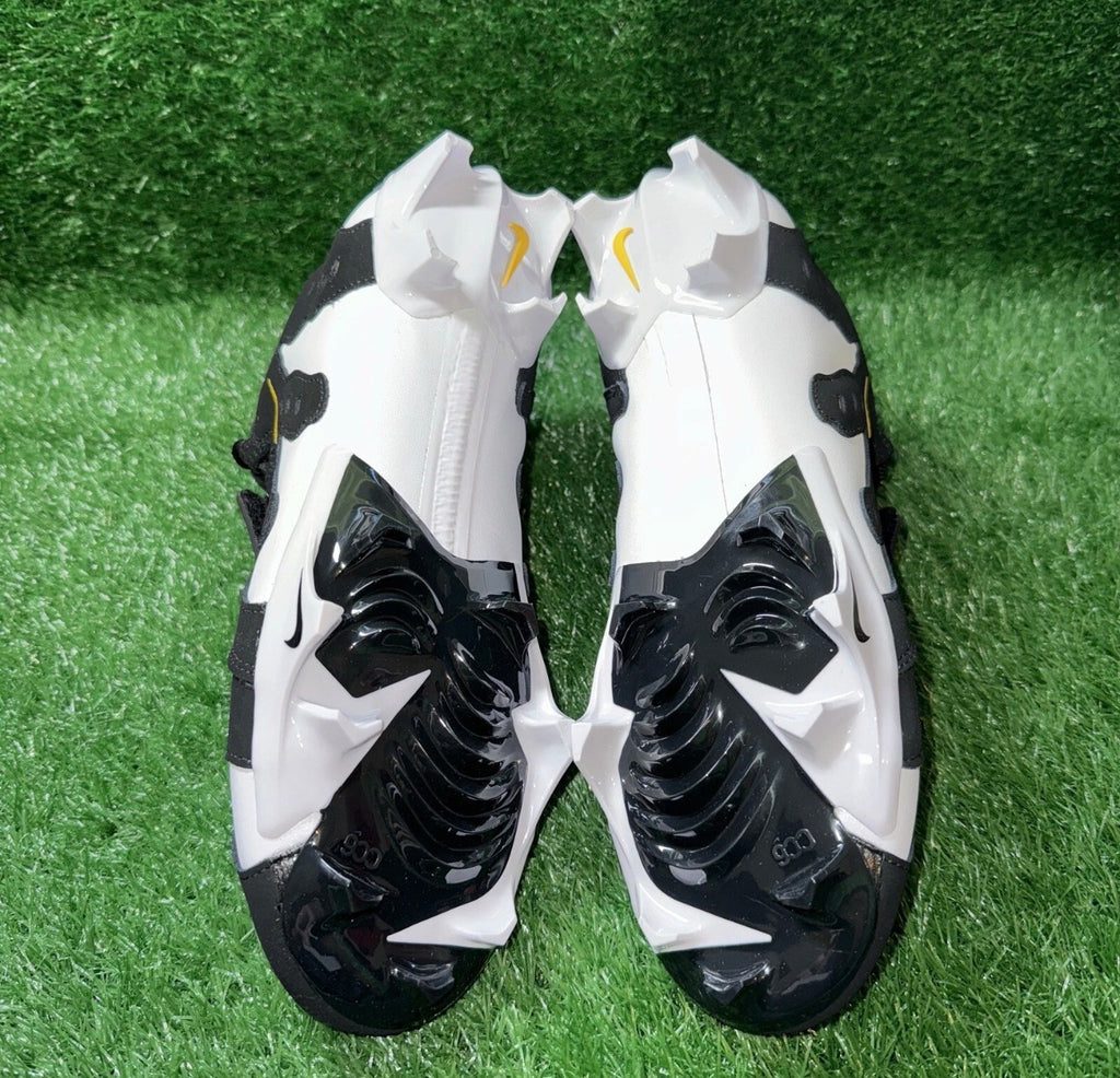 Diamond Turf Cleats 🦇